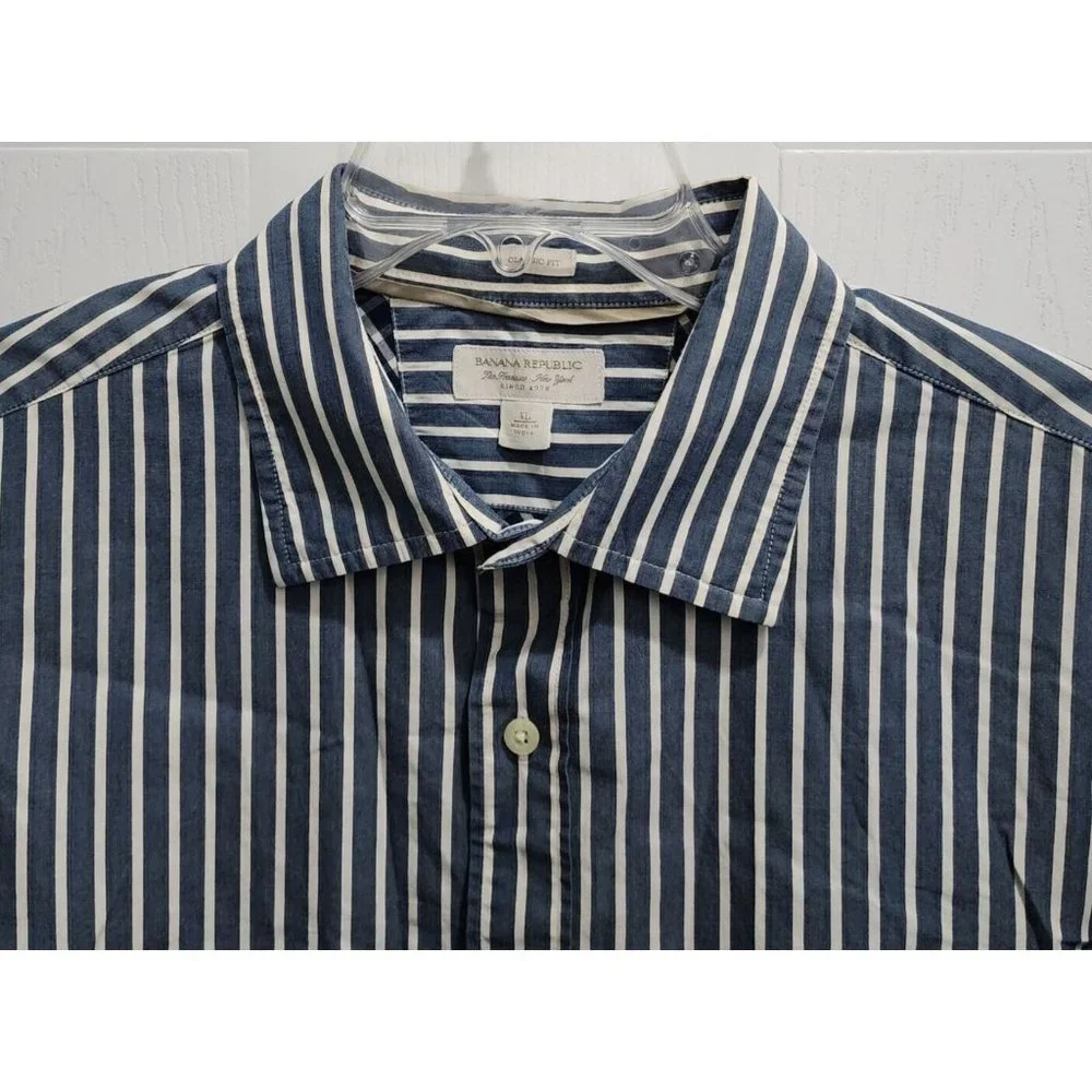 Banana Republic Blue White Striped Classic Fit Long Sleeve Button Up Shirt Sz XL